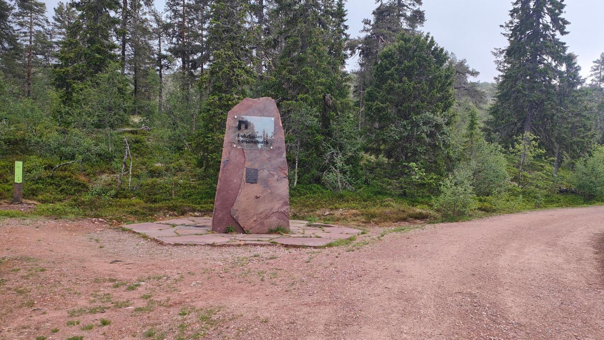 ホテル Fulufjellet Ljørdal エクステリア 写真